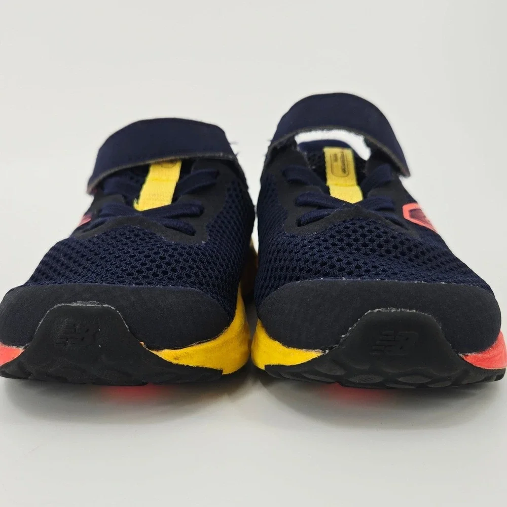 New Balance‎ Arishi v4 Kids Fresh Foam Navy Red Yellow Sneakers Size 6C